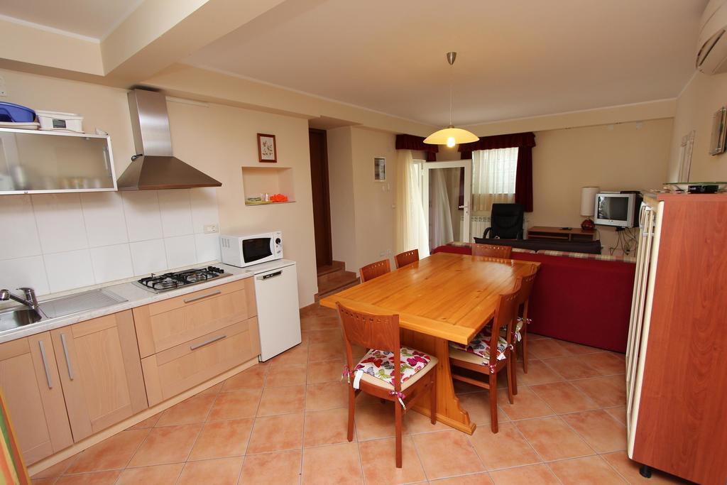 Apartments El Corsaro Rovinj Oda fotoğraf