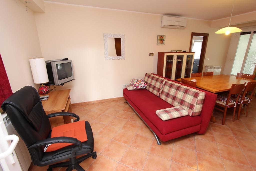 Apartments El Corsaro Rovinj Oda fotoğraf